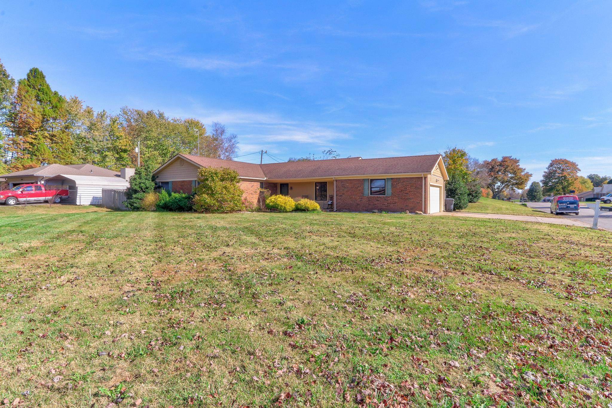 Henderson, KY 42020,1501 Camelot