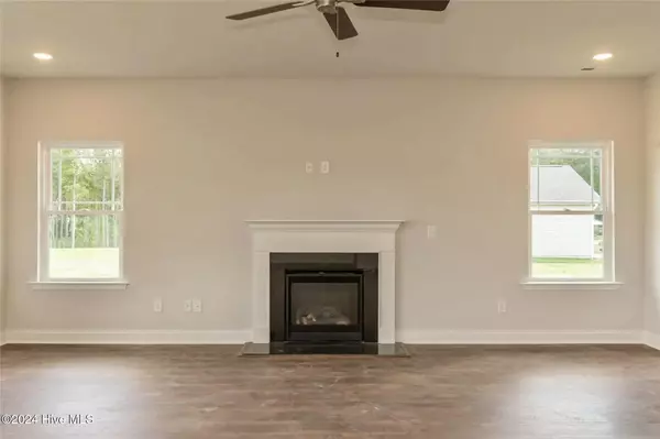 Grimesland, NC 27837,425 Lemonade LN