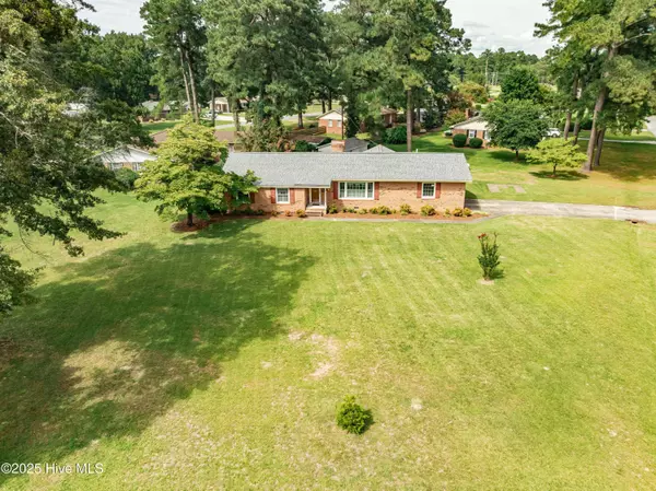 Washington, NC 27889,124 Cedar CIR