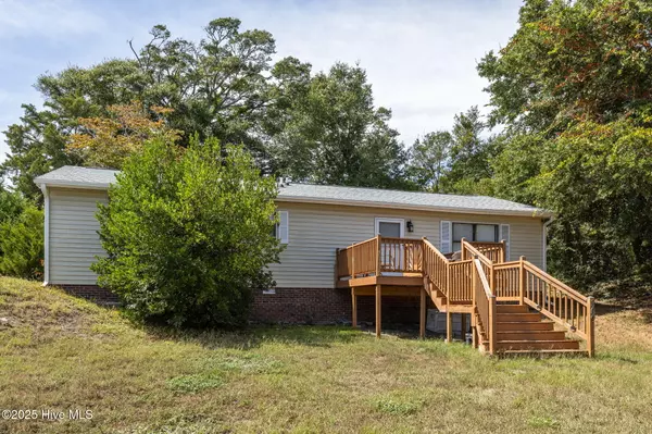 Emerald Isle, NC 28594,309 Lamroc DR