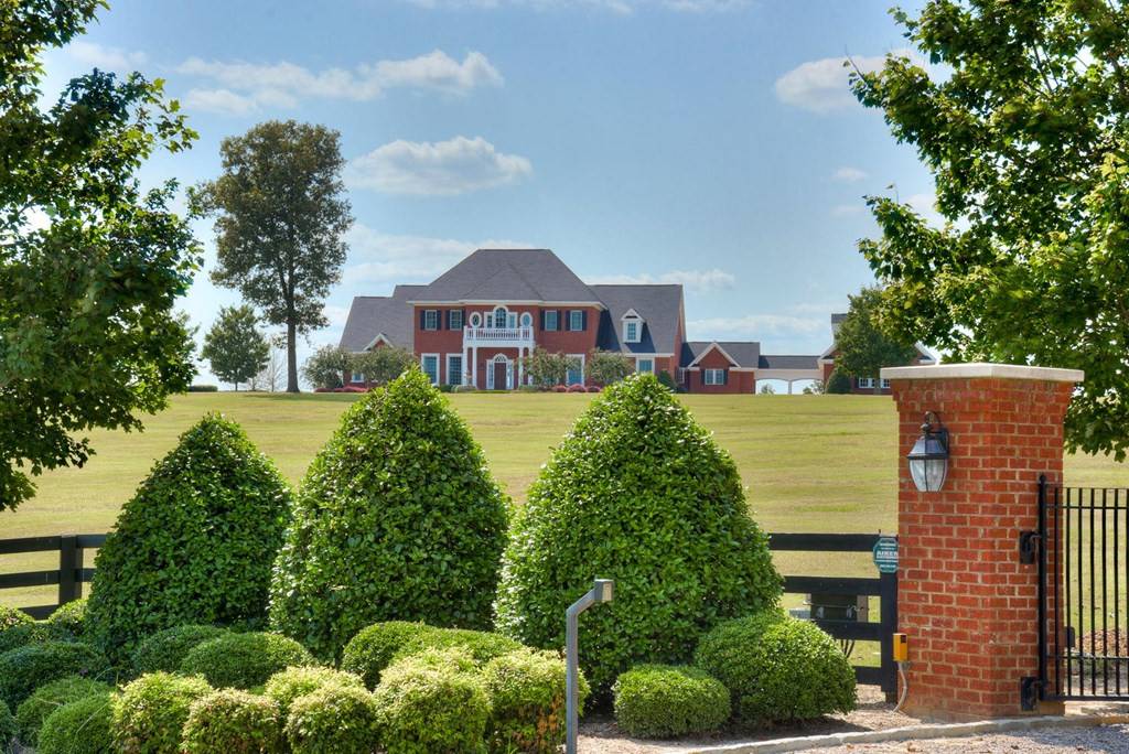 Wagener, SC 29164,114 Larkspur RD