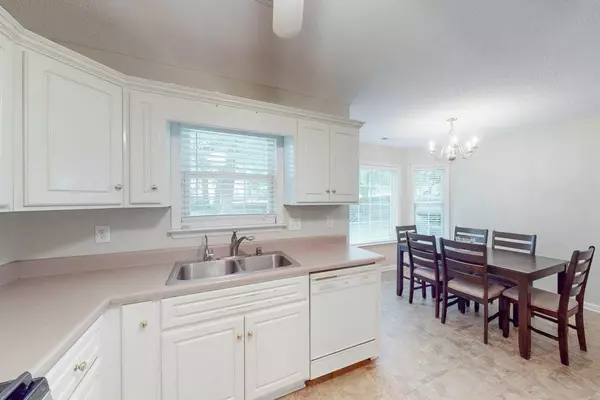 Aiken, SC 29803,707 Cherry DR