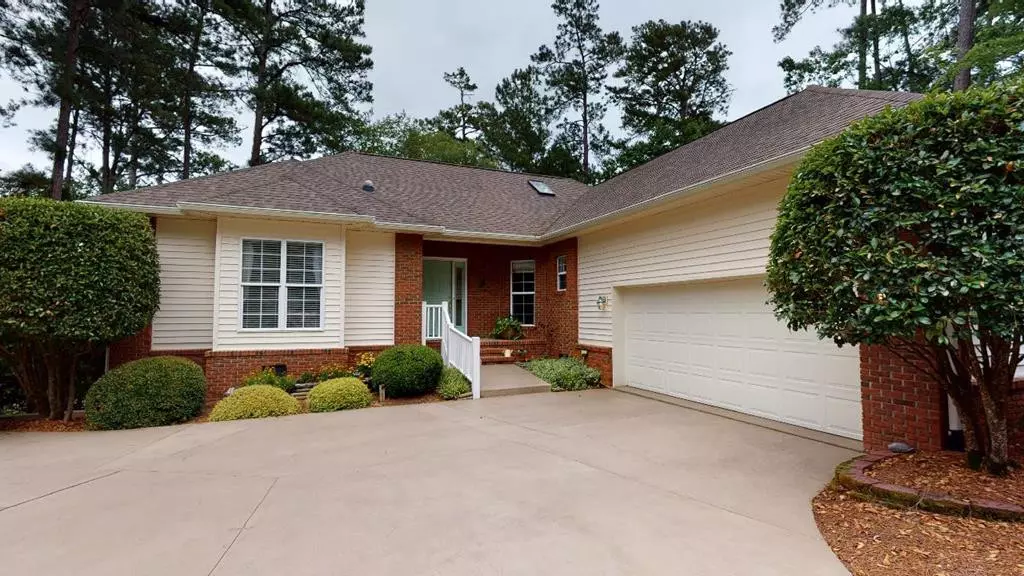 309 Greenview CT, Mccormick, SC 29835