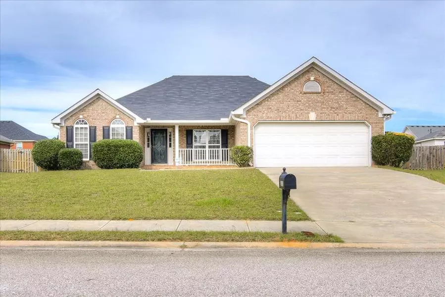 3221 Warwick PL, Hephzibah, GA 30815