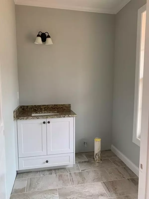 Appling, GA 30802,2007 Marks RD