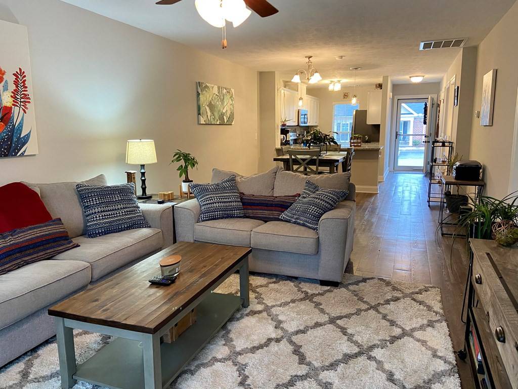North Augusta, SC 29841,261 Toronto RD