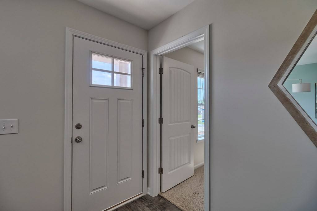 Aiken, SC 29803,952 SW Madrid CT