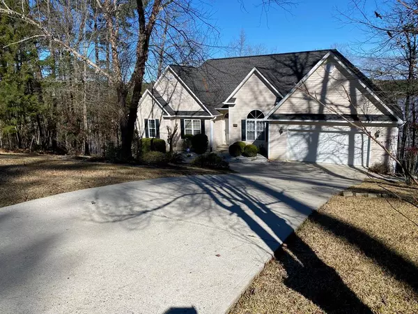 Mccormick, SC 29835,197 Rhett DR