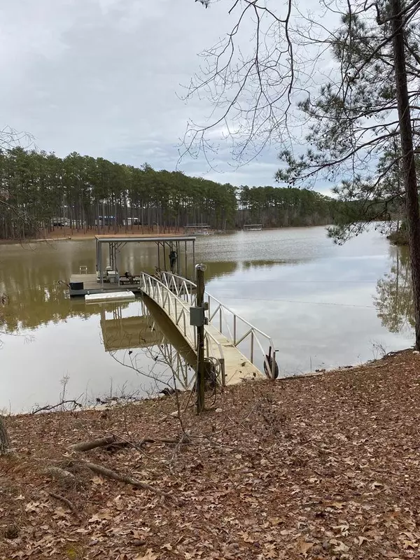 113 Belvue CT, Mccormick, SC 29835