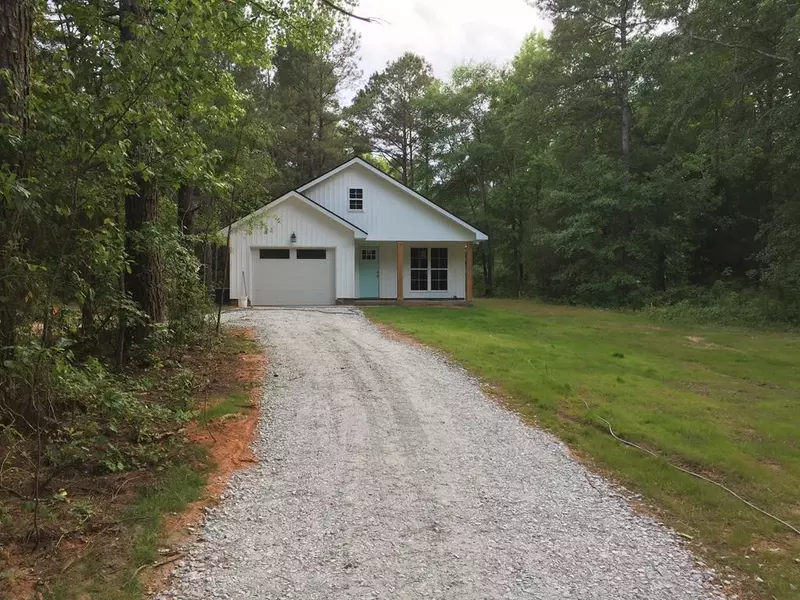 3698 Ellington Airline RD, Dearing, GA 30808