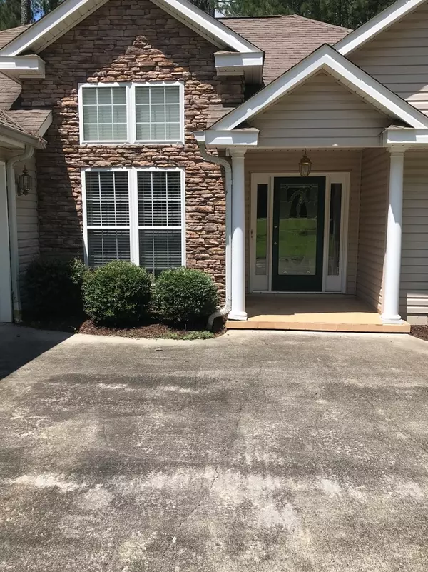 Mccormick, SC 29835,201 Hillcrest CT