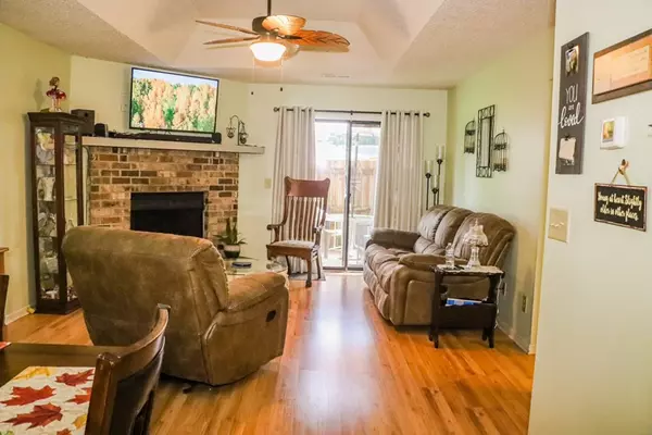 Ladson, SC 29456,704a Temple RD