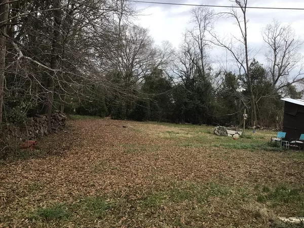 Crawfordville, GA 30631,138 Monument ST