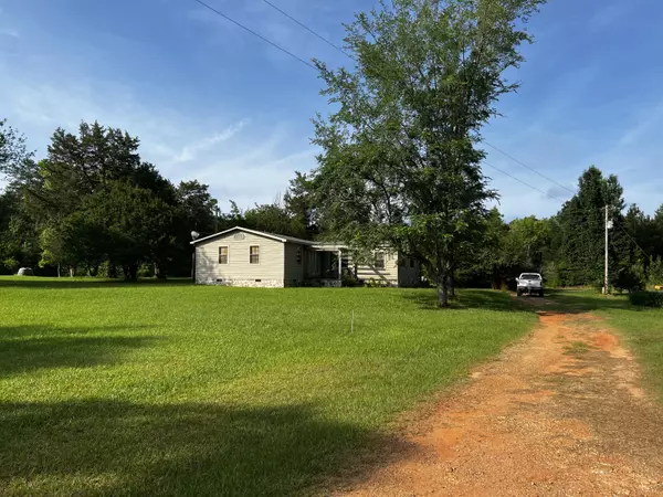 3454 MISTLETOE RD, Appling, GA 30802