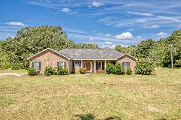 Bartow, GA 30413,3868 HWY 221 S