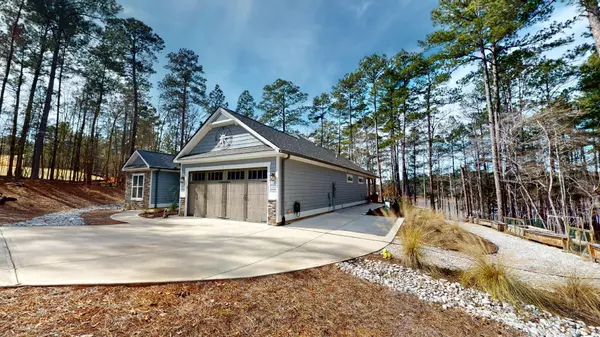 Mccormick, SC 29835,705 GARFIELD CT