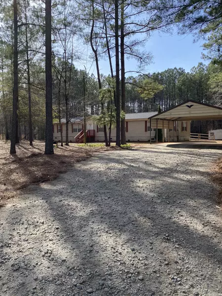 3566 MOONMIST RD, Appling, GA 30802