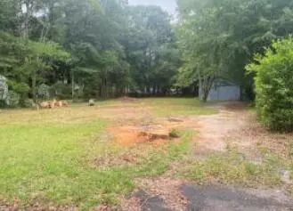 Aiken, SC 29801,319 SE LOCKE LN