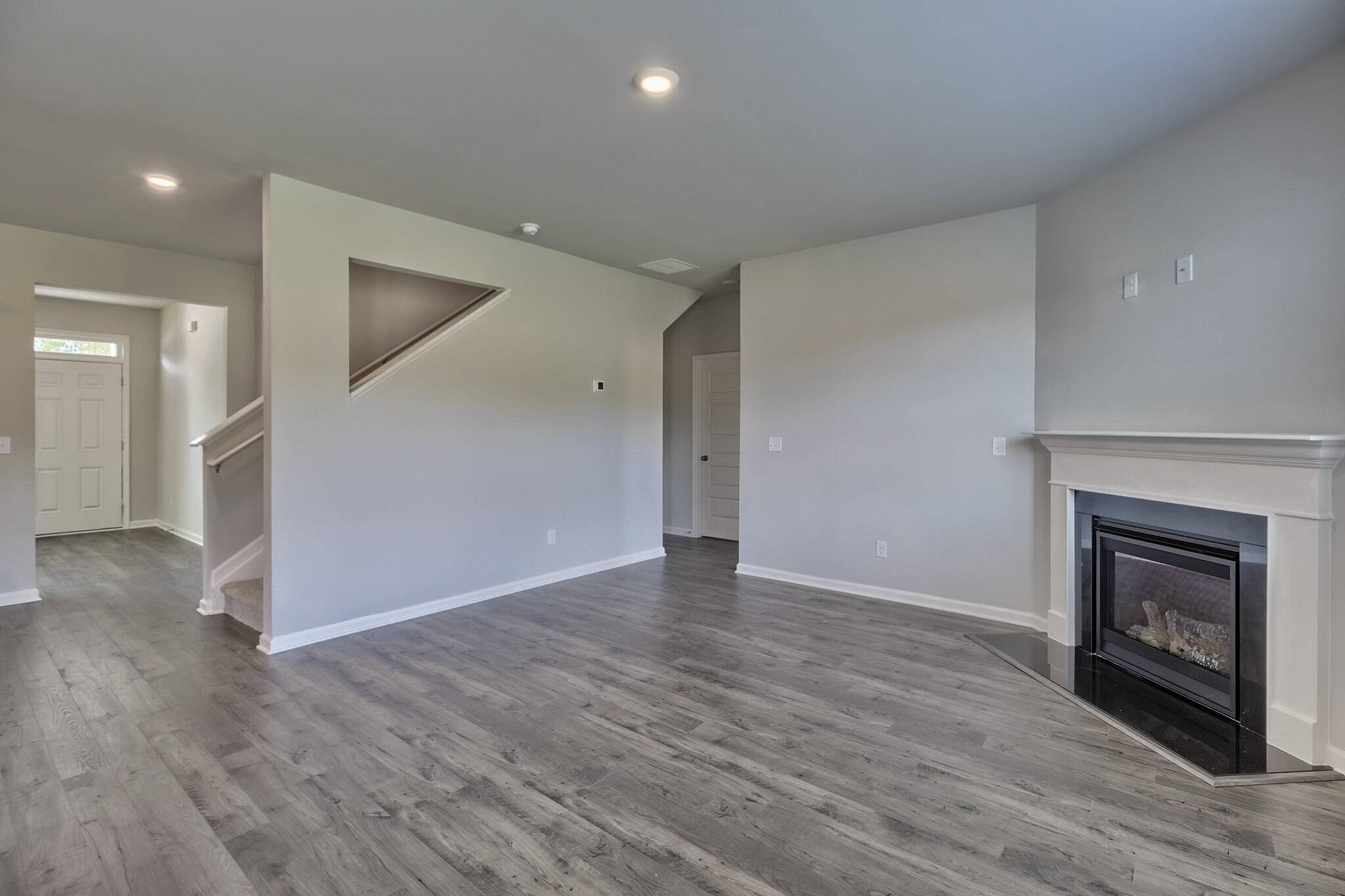 North Augusta, SC 29841,384 EXPEDITION DR