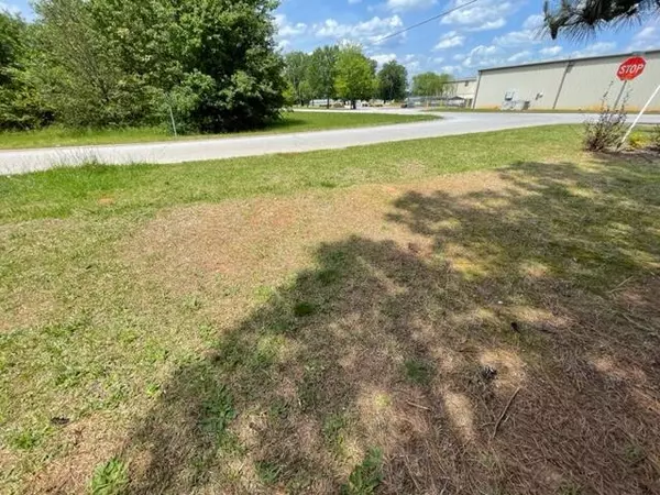 Greenwood, SC 29649,240 WHEATFIELD DR