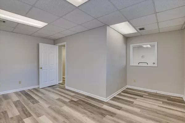 Aiken, SC 29801,235 NW Barnwell AVE