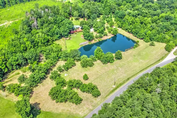 Edgefield, SC 29824,688 LANHAM RD