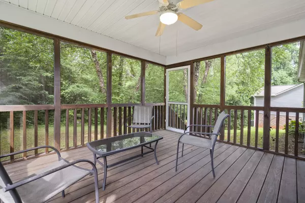 Easley, SC 29640,111 NICHOLAS CT