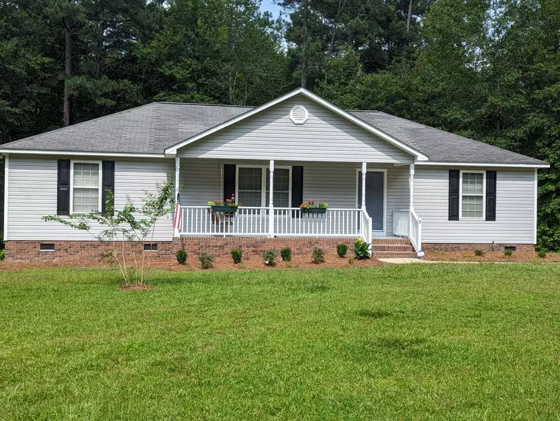 9 AULL DR, Johnston, SC 29832