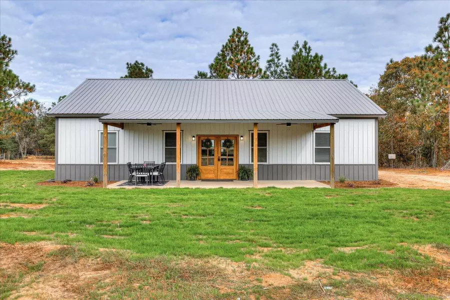 207 BONNETT RD, Williston, SC 29853