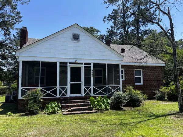 225 GORDON ST, Thomson, GA 30824