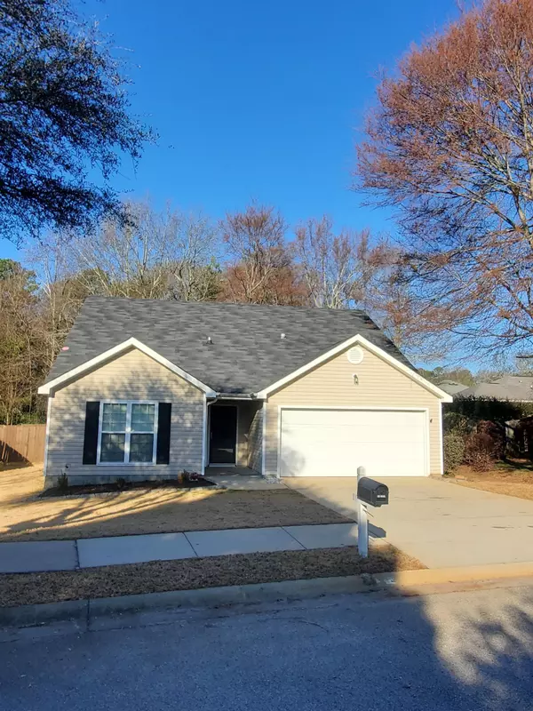 North Augusta, SC 29860,112 FIRETHORN DR