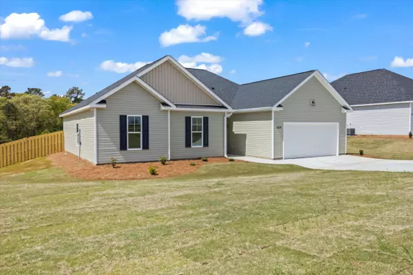 Warrenville, SC 29851,658 PINE ST