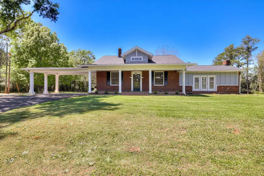 817 BUNCOMBE ST, Edgefield, SC 29824