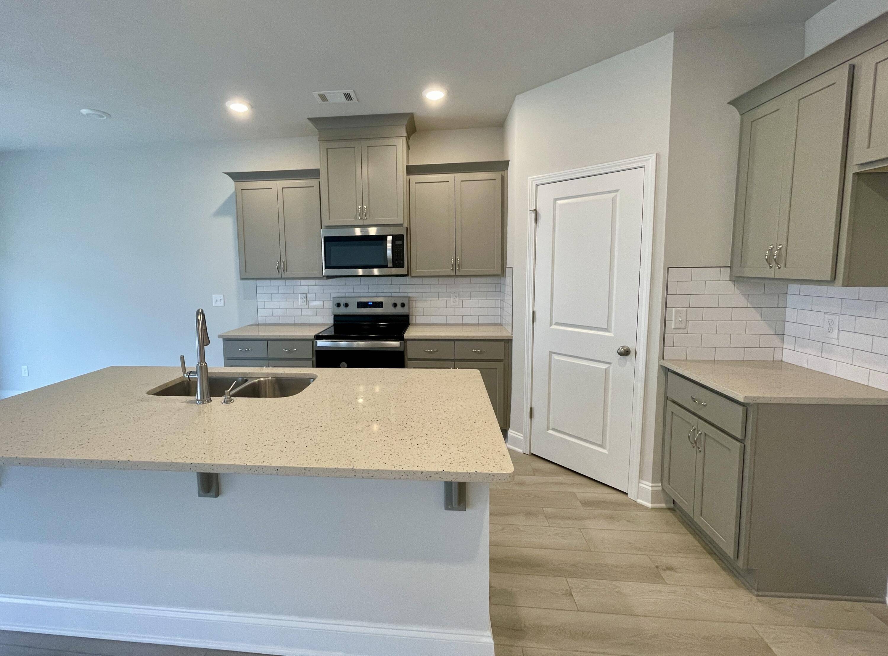 Grovetown, GA 30813,1211 VAIL DR CTTH18A