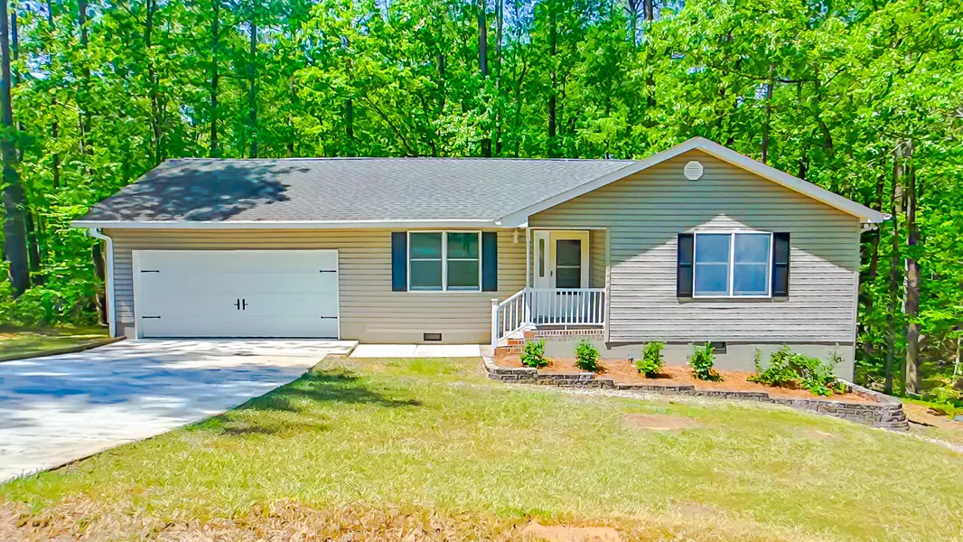 406 CRYSTAL LOOP, Mccormick, SC 29835