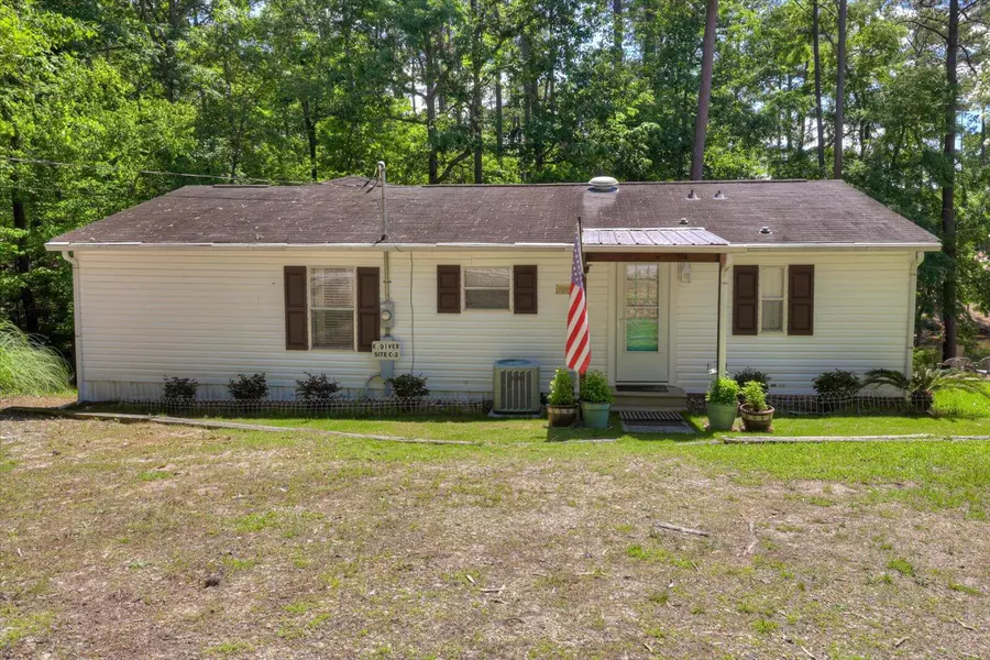 6075 RIDGE RD, Appling, GA 30802