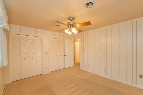North Augusta, SC 29841,122 ELIZABETH AVE