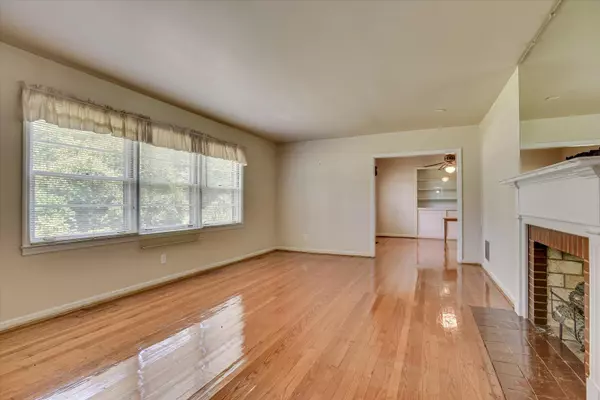 Thomson, GA 30824,413 DIXIE DR