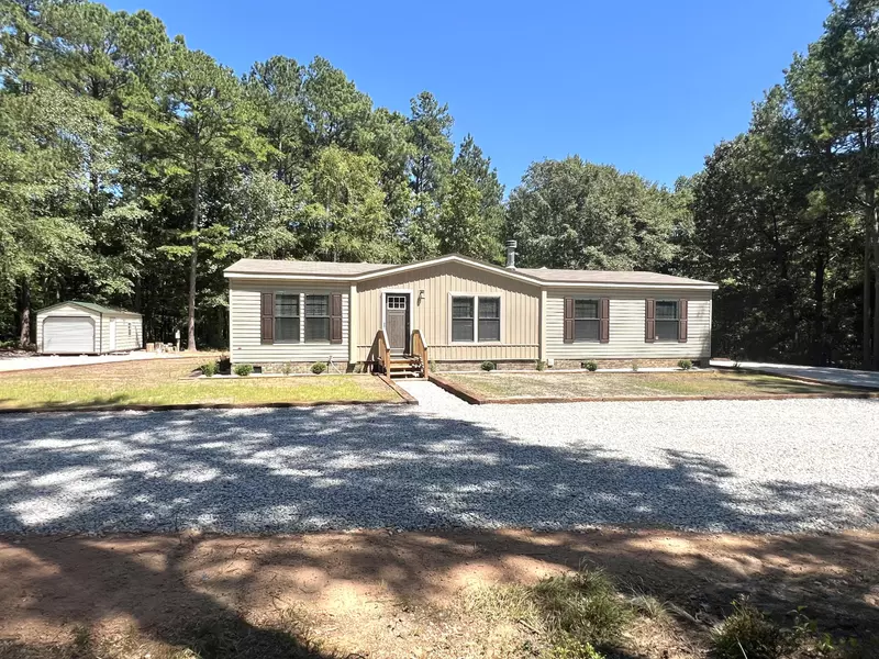 3221 MICHELLE DR, Appling, GA 30802