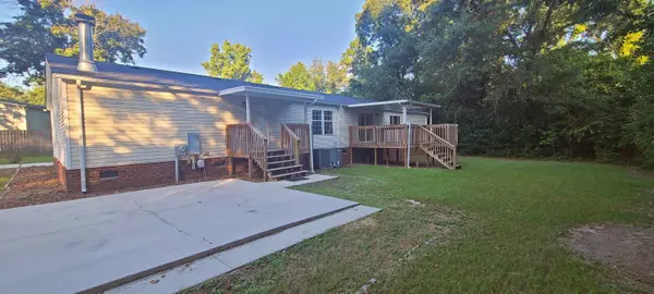 19 BUCKSKIN CT, Warrenville, SC 29851