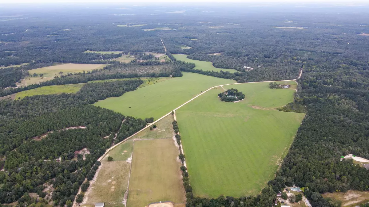 Wagener, SC 29164,394 WAGON TRAIN TRL