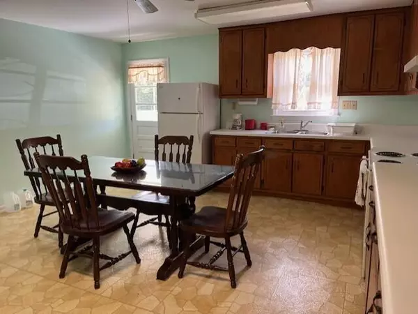 Appling, GA 30802,3954 E WHITE OAK RD