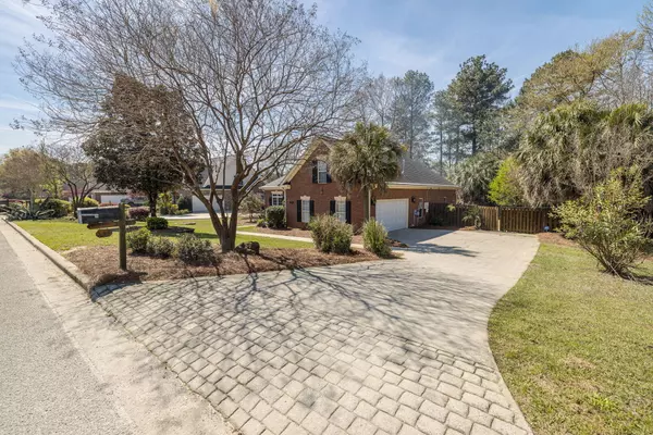 North Augusta, SC 29860,145 MILLWOOD LN