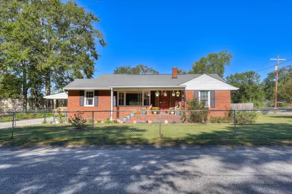 Gloverville, SC 29828,239 HICKORY ST