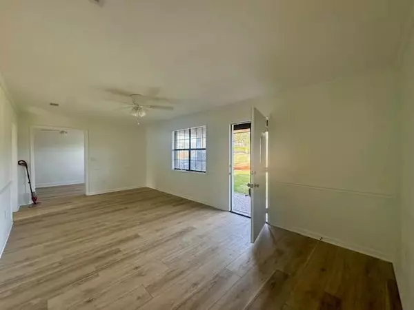 Waynesboro, GA 30830,98 N HWY 56