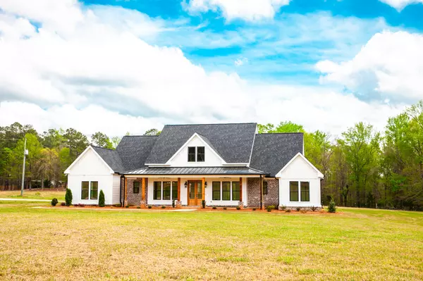 2745 SCOTTS FERRY RD, Appling, GA 30802