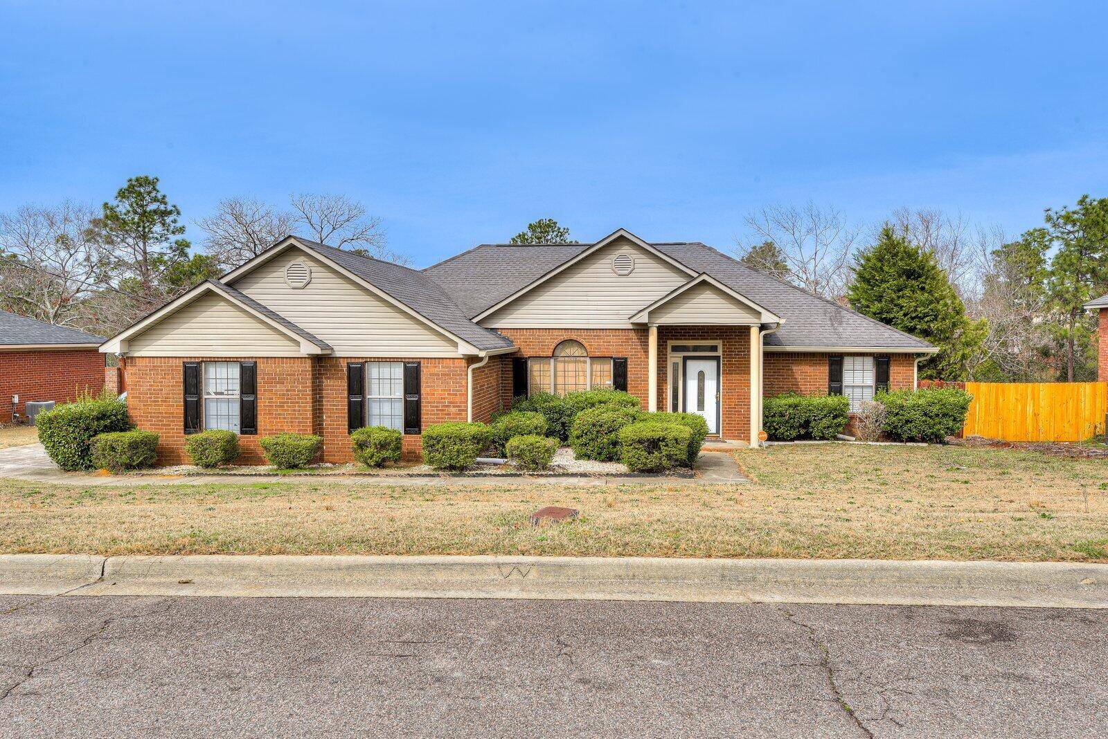 4325 Creekview DR, Hephzibah, GA 30815