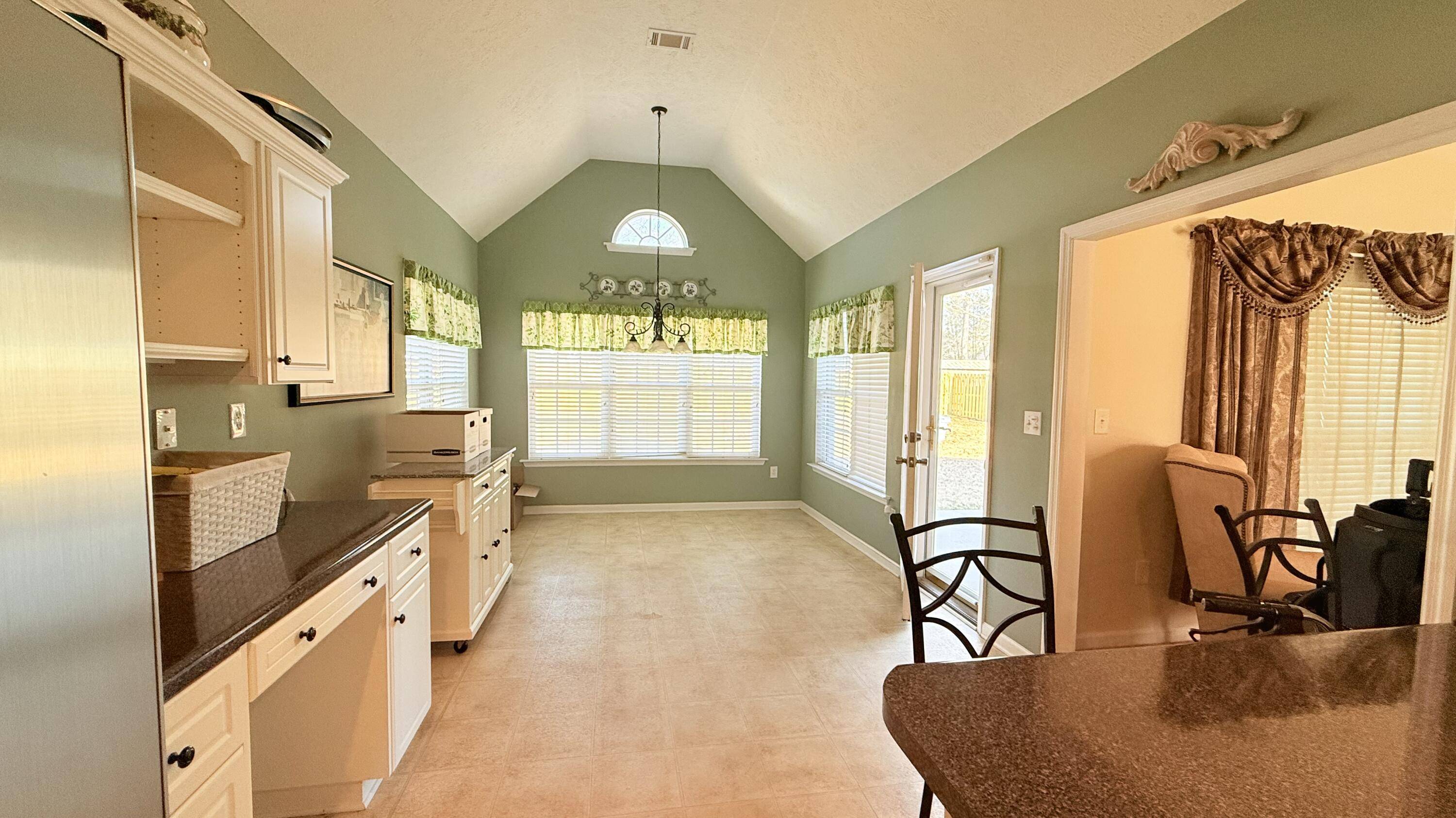 North Augusta, SC 29860,120 MILLWOOD LN