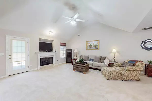 Aiken, SC 29803,404 BAINBRIDGE DR