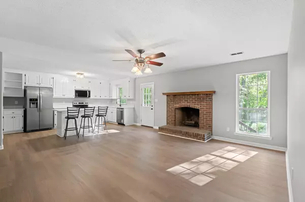 Edgefield, SC 29824,22 CEDAR CREEK RD